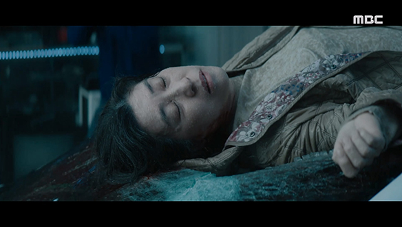 금희에게 벌어진 의문의 추락사고