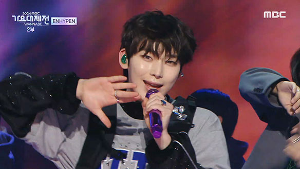 엔하이픈 - 인트로+브로우트 더 히트 백+노 다우트 (ENHYPEN - Intro+Brought The Heat Back+No Doubt) 클립 이미지