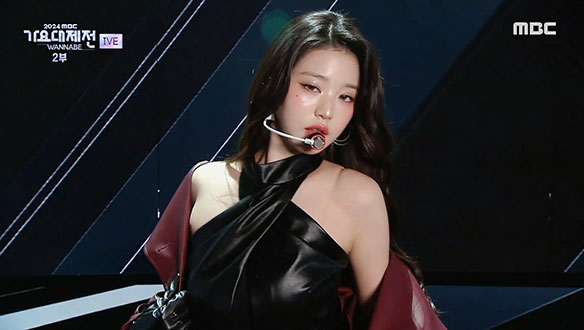 아이브 - 아센디오 + 해야 (IVE - Accendio + HEYA)  클립 이미지