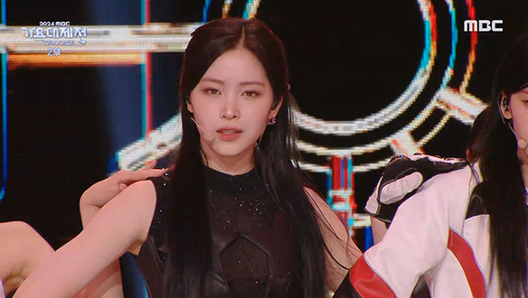 있지 - 언터처블 + 골드 (New Dance break ver.) (ITZY - UNTOUCHABLE + GOLD)  클립 이미지