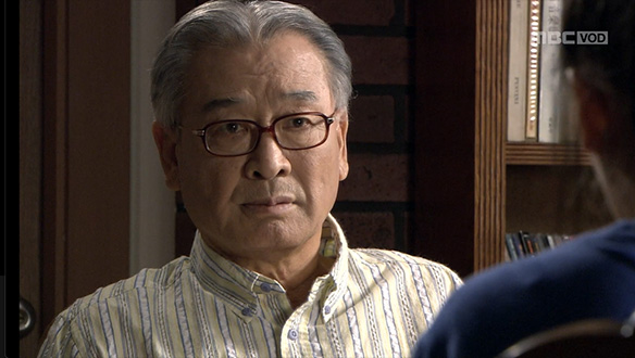 하이든과 말다툼 하는 김갑용 클립 이미지