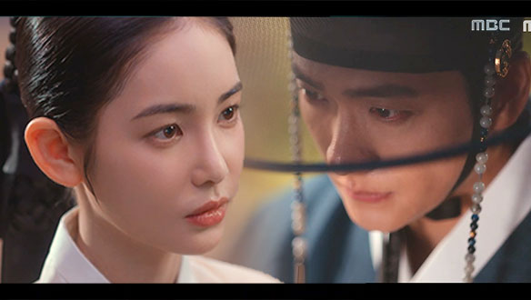 “이 국혼 깨 주시지요“ 우희(홍수주), 국혼을 깨기 위해 이강(강태오)에게 건넨 제안