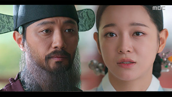 "역적일지도 모를 배후가..." 한철(진구)의 추궁에 밀리지 않는 달이(김세정)