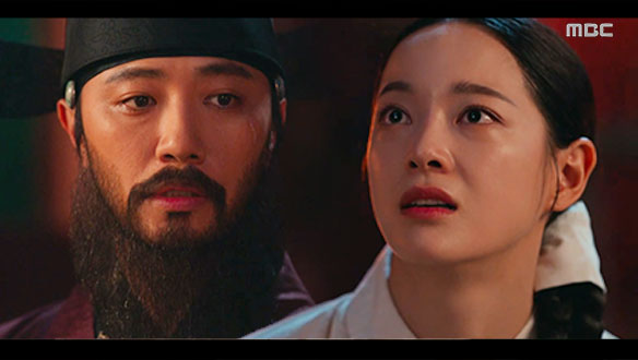 "진정, 우연이라 여기십니까?" 한철(진구)의 음해로 추국 위기에 빠진 달이(김세정)