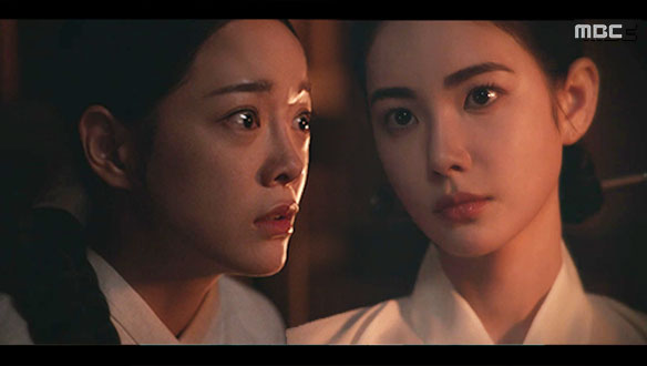 “인간 야바위“ 달이(김세정)의 탈출을 위한 우희(홍수주)의 계략