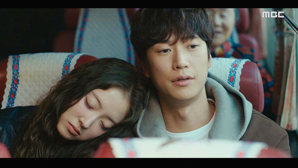 "각자 조용히 갈 길 가자" 서울행 버스에서 만난 강희(이세영)  X 연수(나인우)!