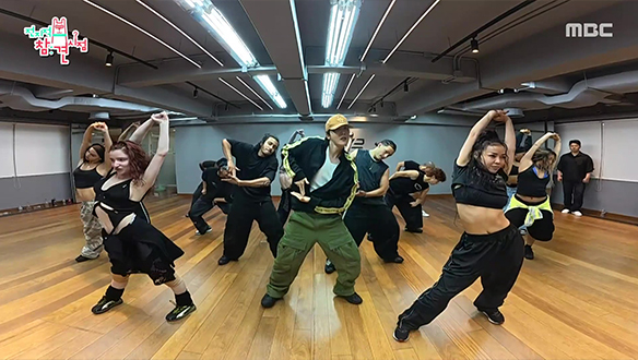 제이홉 <Kilin' It Girl> 첫 호흡 맞아?! 댄서들과 어마어마한 합🤩