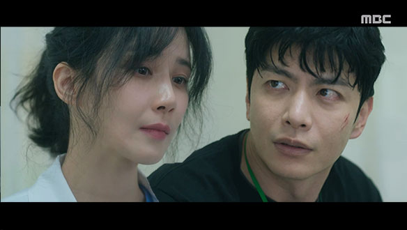 "진통제 더 필요 없어요" 고통에 몸부림치는 현우(이민기), 소정(이보영)을 향한 간절한 부탁