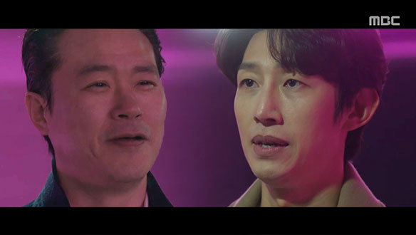 "경찰만 좀 막아주세요" 대현(강기영), 광철(백현진)의 위협에 협상 클립 이미지