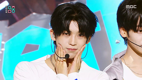 아이덴티티 - 프리티 보이 스웨그 (idntt - Pretty Boy Swag)