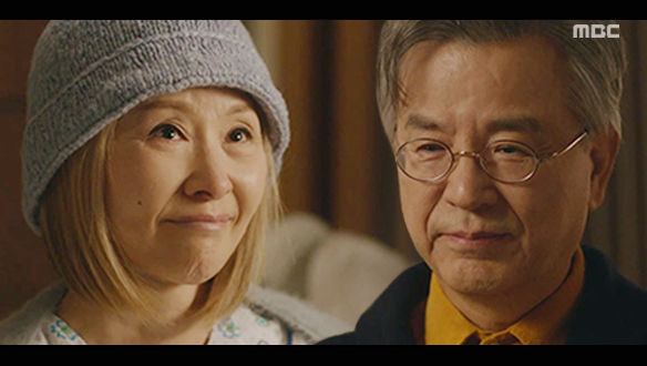 "이제 내 옆에 와서 쉬어" 평생을 달려온 나나(이미숙)에게 만재(강석우)의 따뜻한 위로
