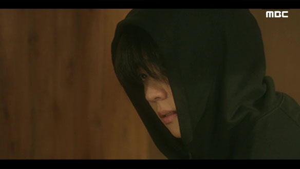 “찾았다, 선우찬“ 뒤집힌 기억 속 진실?! 다시 마주한 하란(이성경) X 찬(채종협)