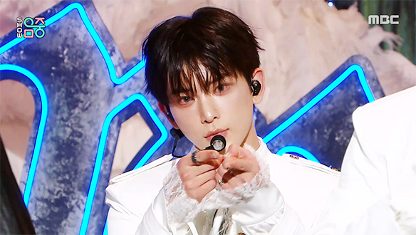 앤팀 - 위 온 파이어 (&TEAM - We on Fire (Korean ver.))