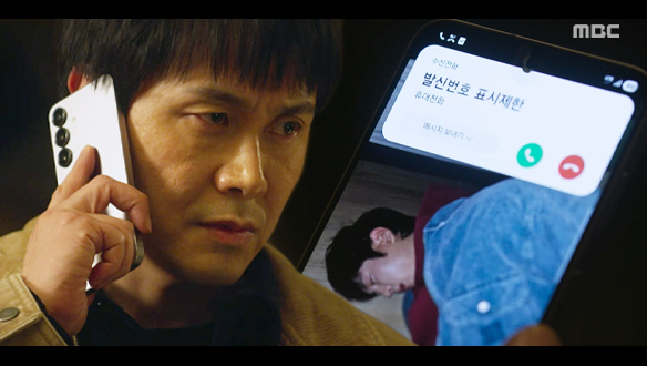 "너 물건 쥐고 있지?" 남일(김성정) 인질로 잡고 제순(오정세) 협박하는 철진(정석용)