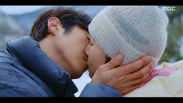“저 보나 씨 좋아합니다“ 보나(공효진) X 태성(정준원), 진심 어린 고백에 달콤한 입맞춤
