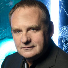 짐 브래스(Captin Jim Brass)-폴 길포일