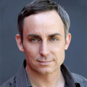 데이비드 하지스(David Hodges)-윌레스 랑검