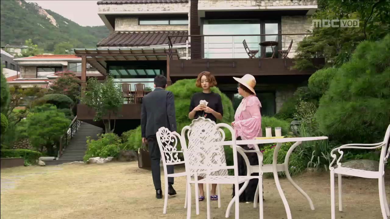 [닥스] 박진우-이소원의 가방
