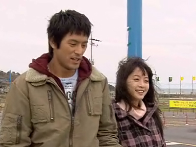 "괜찮아, 너나 착하고 손도 따뜻해. 난 네 손 잡으면 되지 뭐." 클립 이미지