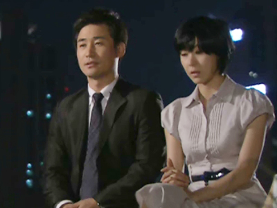 자신 없으면 떠나라는 태현에게 사랑하는 이를 떠나는 것보다 무서운 것은 없다고 털어놓는 서경 클립 이미지