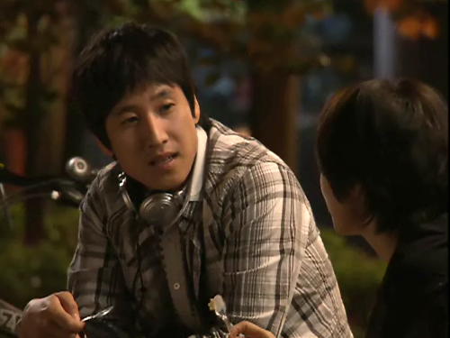 쓸자 아버지는 최한성(이선균), 은찬(윤은혜)에게 마음을 털어 놓다.