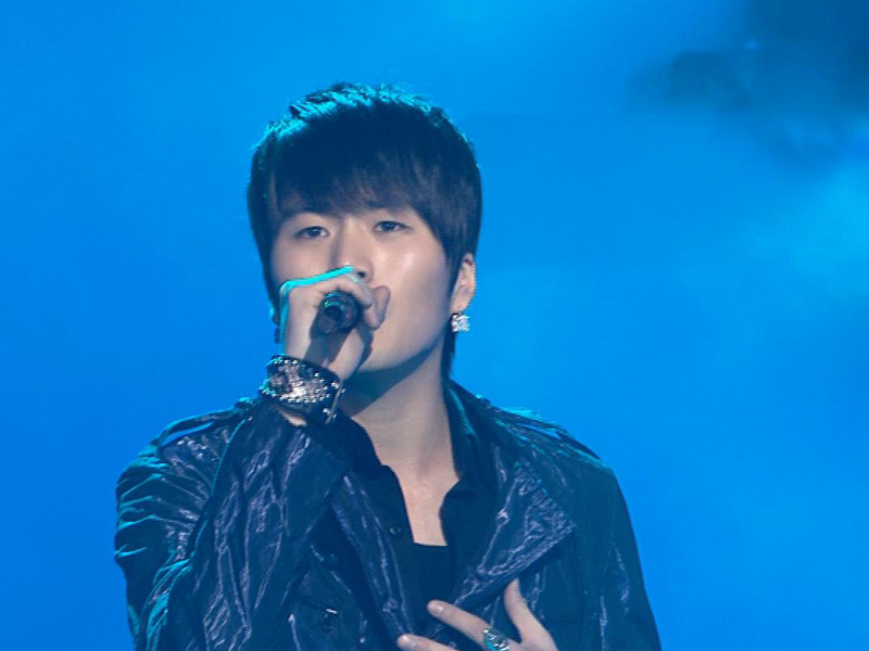 이루『마네킹』 클립 이미지