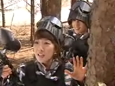 서바이벌 게임장 - 민정에게 데이트 신청하는 승현 클립 이미지