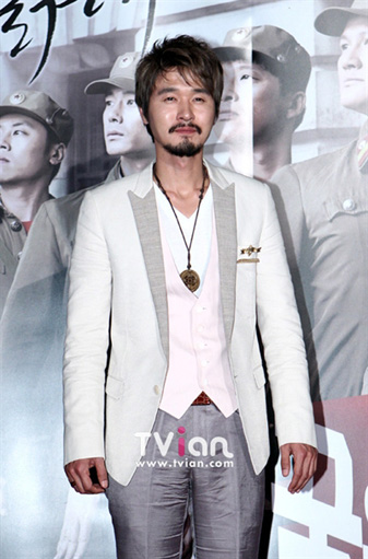 3년 만에 돌아온 이성재