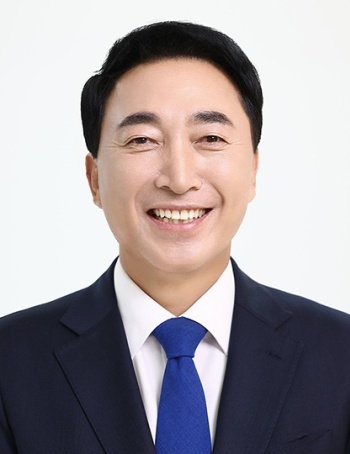 박수현